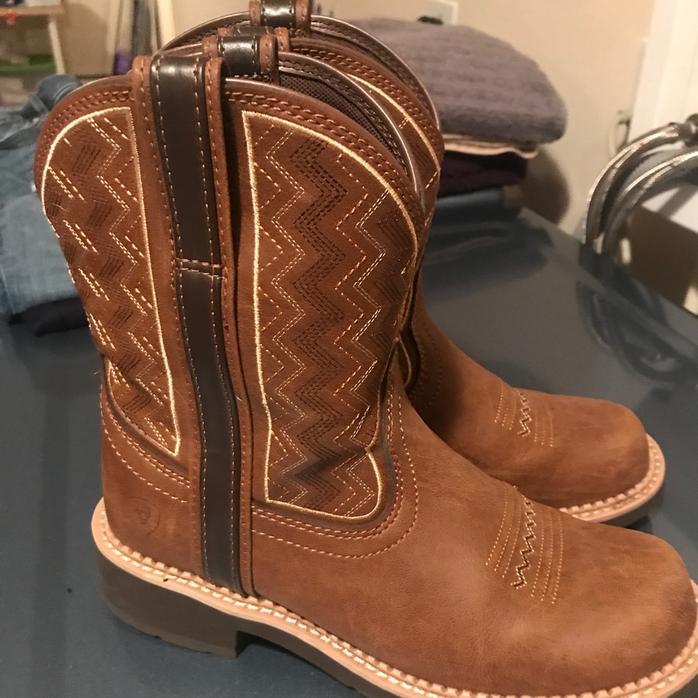 COPY - Ariat chevron cowboy boots 7 1/2